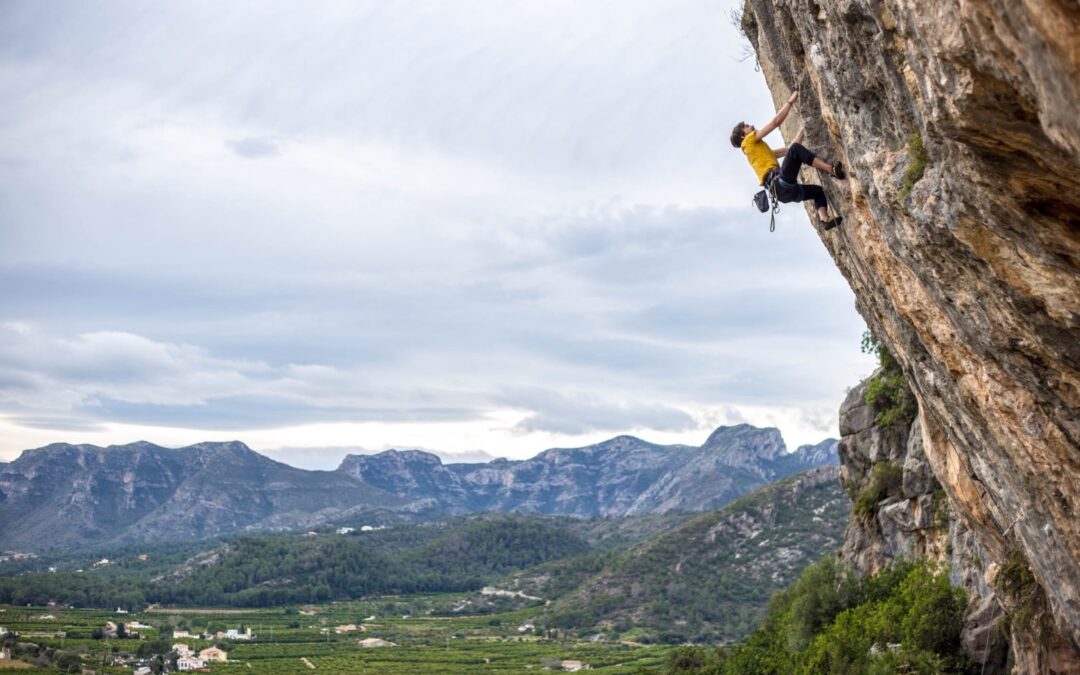 Gandia une la historia con el deporte